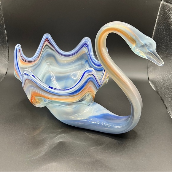 Vintage Hand-blown Art Glass Swan Bowl/Planter - Picture 9 of 11